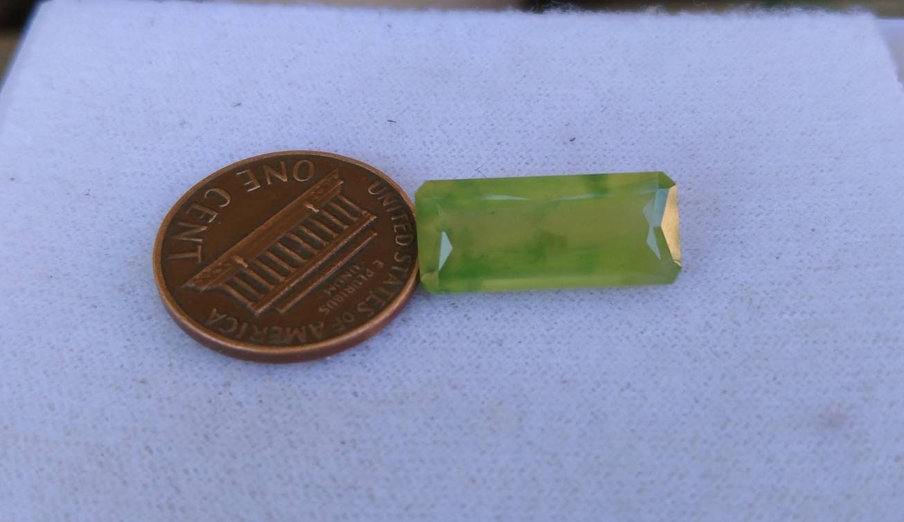 ARSAA GEMS AND MINERALSNatural top quality beautiful 9 carats radiant shape faceted green hydrograssular garnet gem - Premium  from ARSAA GEMS AND MINERALS - Just $25.00! Shop now at ARSAA GEMS AND MINERALS