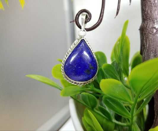 ARSAA GEMS AND MINERALSGood quality lapis lazuli silver pendant - Premium  from ARSAA GEMS AND MINERALS - Just $15.00! Shop now at ARSAA GEMS AND MINERALS