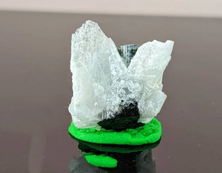 ARSAA GEMS AND MINERALSNatural top quality beautiful 7.1 grams terminated green cap Tourmaline crystal with albite from Astaknala Shigar Valley Gilgit Pakistan - Premium  from ARSAA GEMS AND MINERALS - Just $20.00! Shop now at ARSAA GEMS AND MINERALS