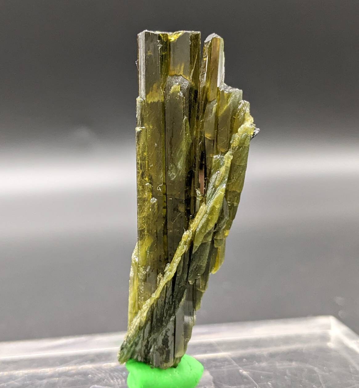 ARSAA GEMS AND MINERALSNatural aesthetic 9.7 grams Beautiful vertical green epidote crystal from KP Pakistan - Premium  from ARSAA GEMS AND MINERALS - Just $25.00! Shop now at ARSAA GEMS AND MINERALS