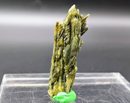 ARSAA GEMS AND MINERALSNatural aesthetic 6.8 grams Beautiful vertical green epidote crystal from KP Pakistan - Premium  from ARSAA GEMS AND MINERALS - Just $25.00! Shop now at ARSAA GEMS AND MINERALS