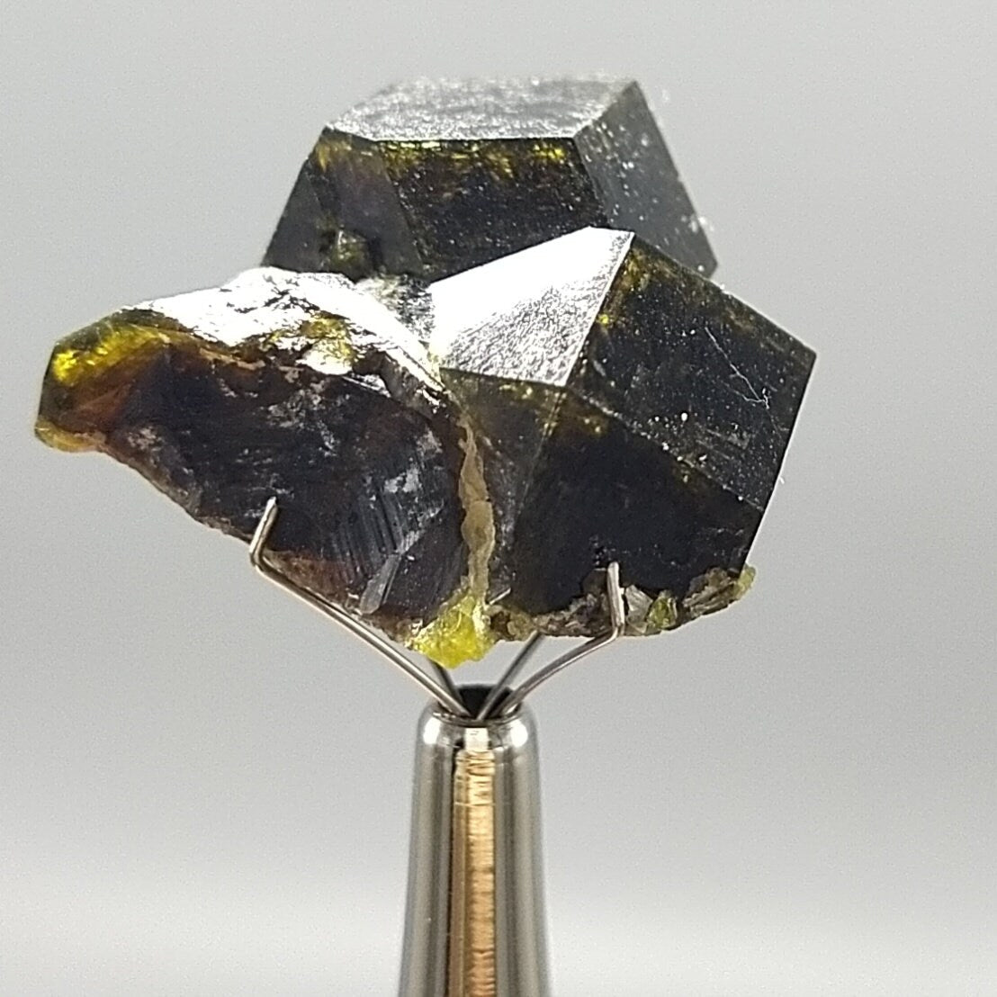 ARSAA GEMS AND MINERALSPerfectly cubic Andradite garnet crystal on matrix on albite with green epidote from Pakistan, 15.8 grams - Premium  from ARSAA GEMS AND MINERALS - Just $60.00! Shop now at ARSAA GEMS AND MINERALS